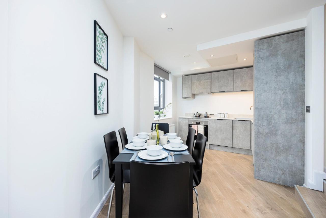 Cresta House - Modern Apartments Luton  Exterior foto
